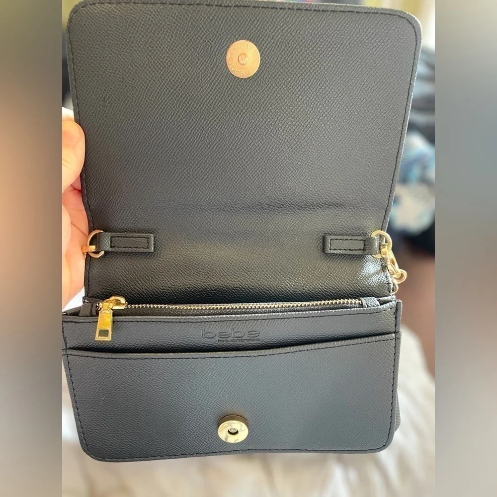 Bebe Los Angeles Women's Capri Monogram Flap Crossbody Bag • Black & Gray • EUC